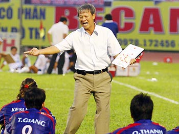 HLV Lê Thuỵ Hải chính thức dẫn dắt XM.HP